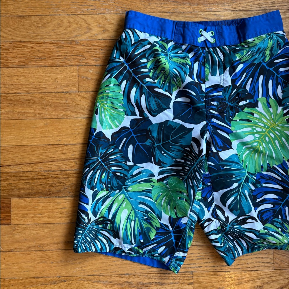 Arizona Jean Company Boys XL Blue and Green Tropical Printed Swim Shorts